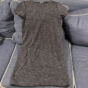 Paraphrase Grey dress w/ POCKETS